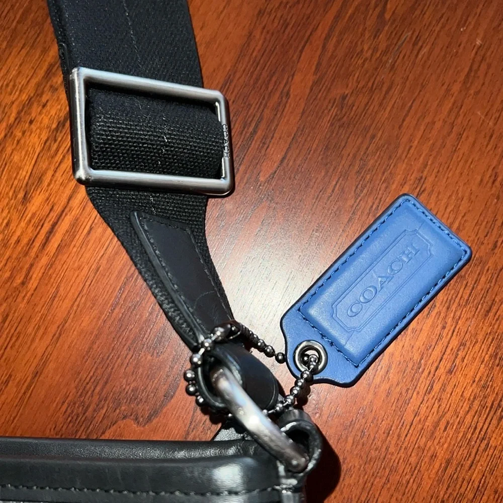 Coach Camden Messenger Tech Bag